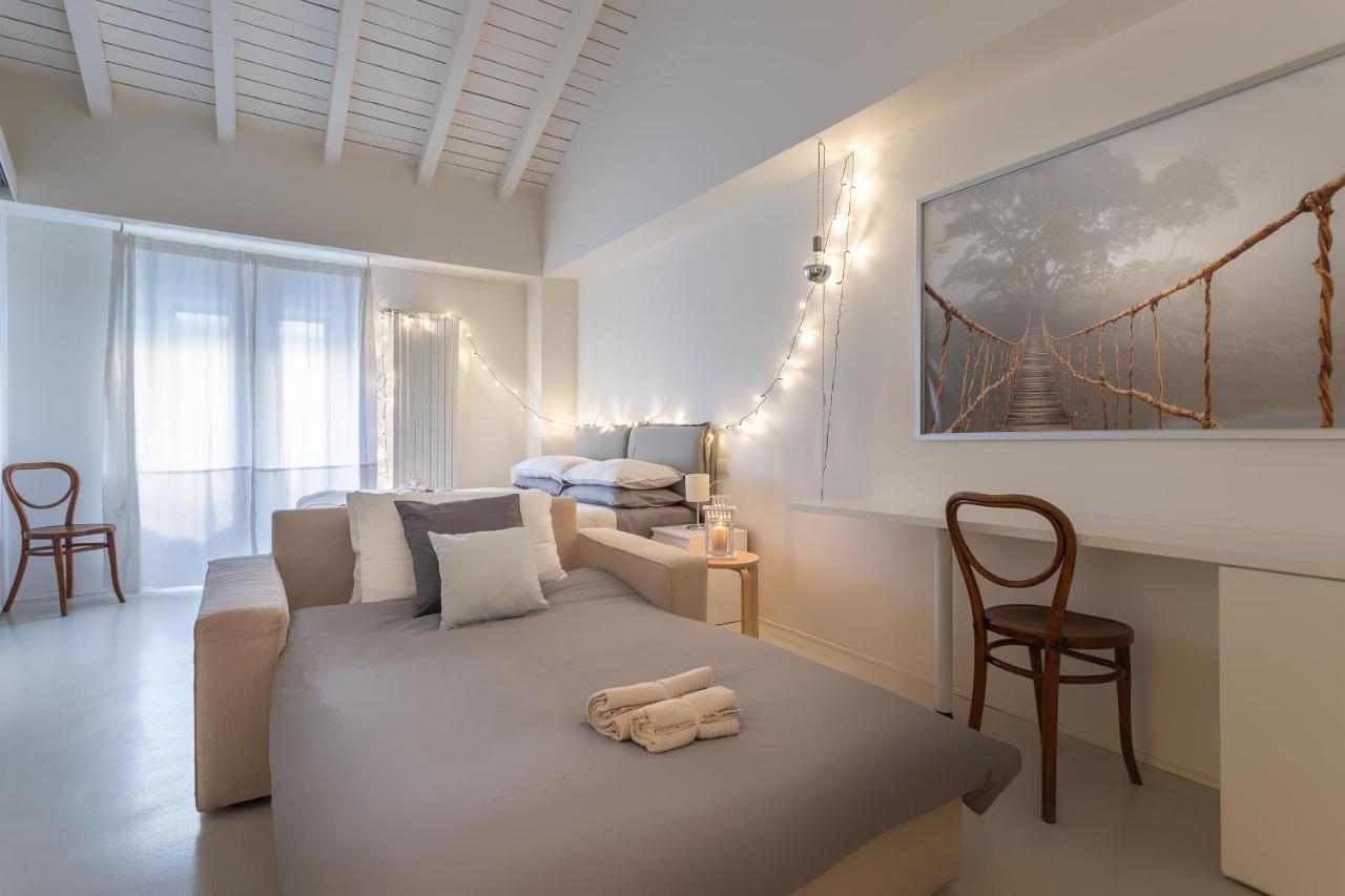 Design Loft Walking Distance Brera-Duomo With Wifi+Netflix Appartement Milaan Buitenkant foto