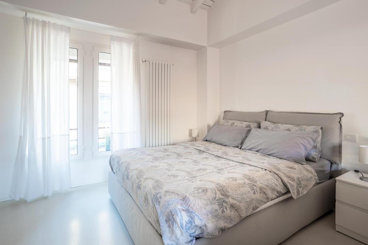 Design Loft Walking Distance Brera-Duomo With Wifi+Netflix Appartement Milaan Buitenkant foto